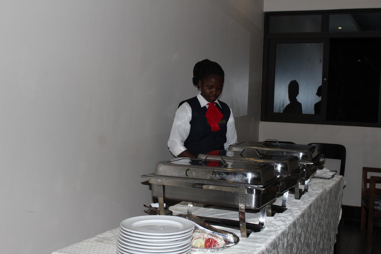 Cepha'S Inn Kabale 外观 照片